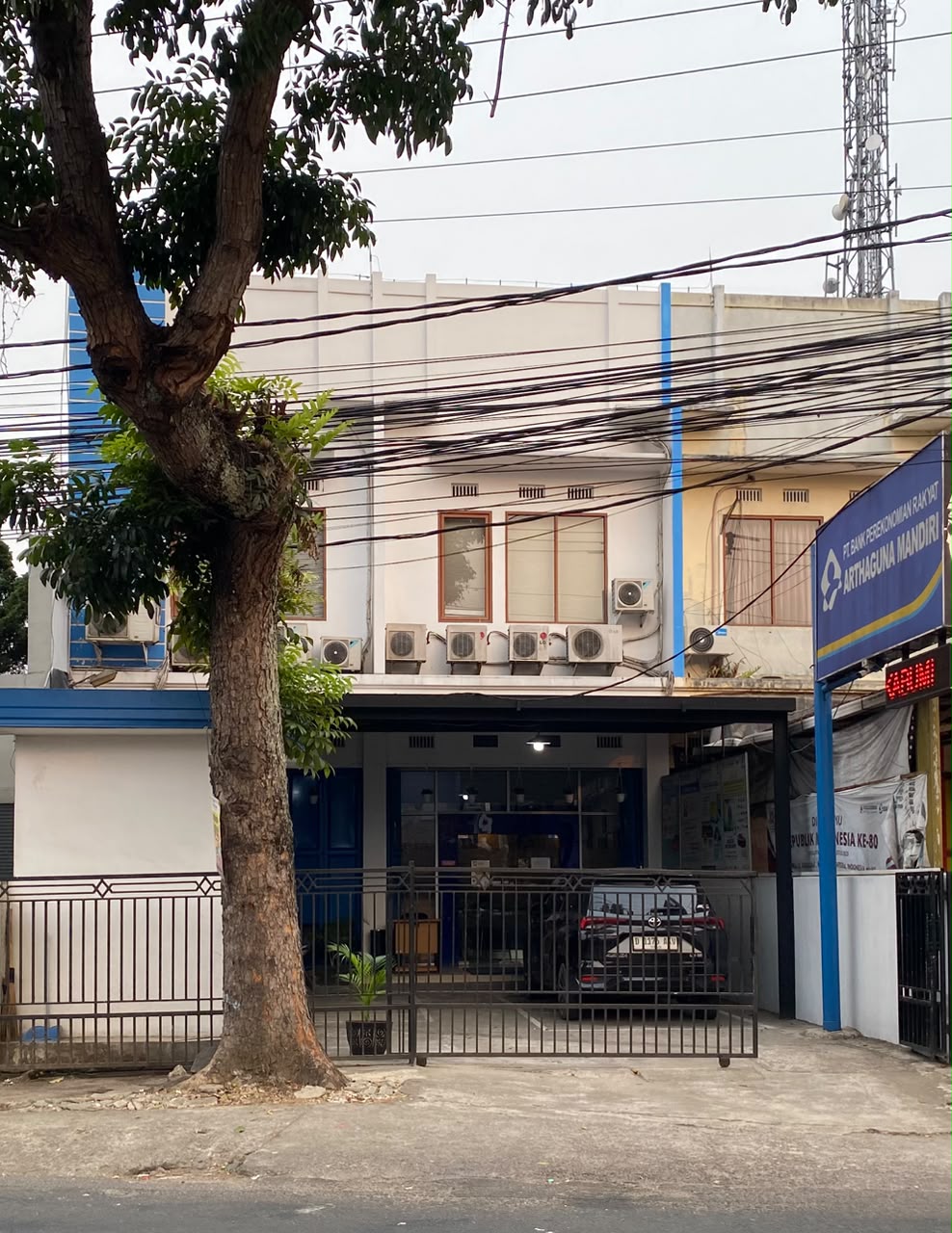 Foto Kantor Cabang Sukabumi